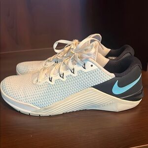 Super Rare Nike White and Blue Athletic Shoes
